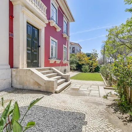 ゲストハウス Alvalade Palace