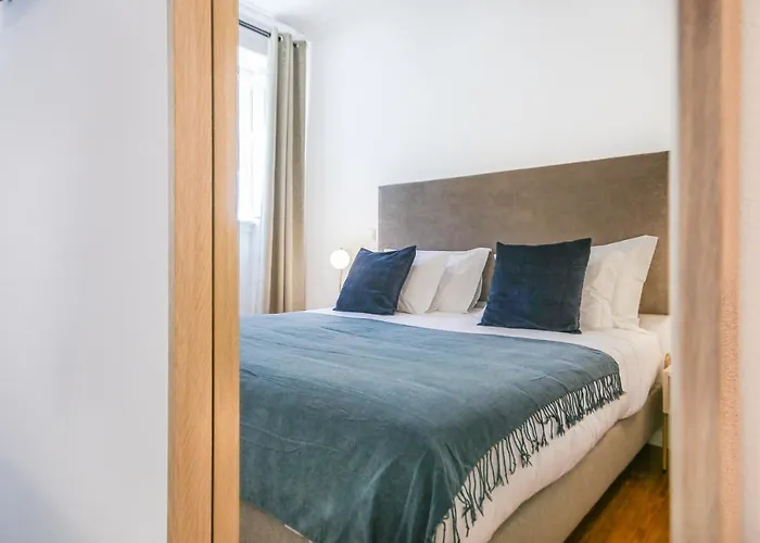 Guest house Alvalade Palace 4*