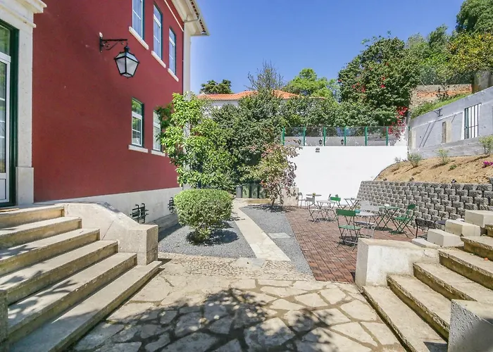 Guest house Alvalade Palace 4*