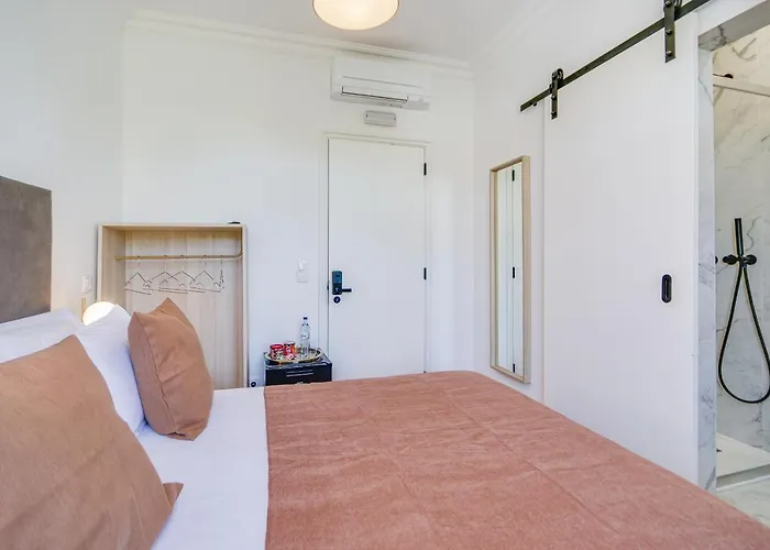 Guest house Alvalade Palace Lisbon