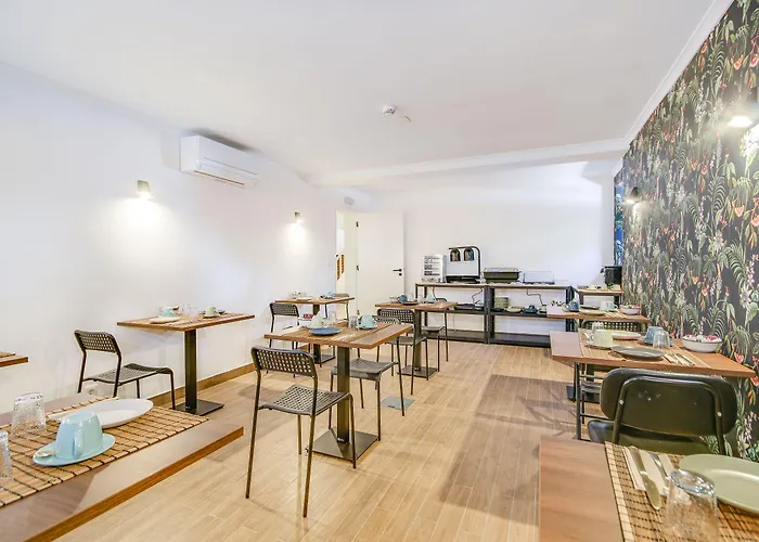 Guest house Alvalade Palace Lisbon