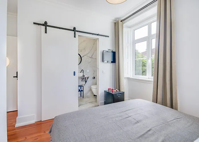 Guest house Alvalade Palace 4*