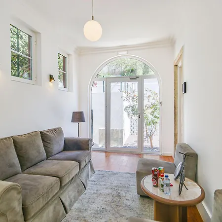 Alvalade Palace Guest house 4*